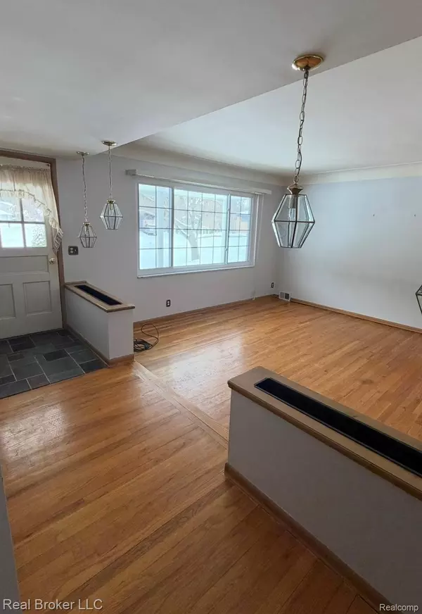 Shelby Twp, MI 48316,52816 Heatherway DR N