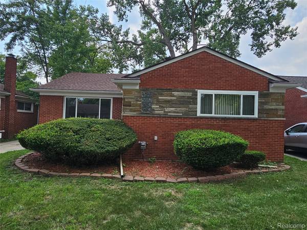 23091 SUSSEX ST, Oak Park, MI 48237