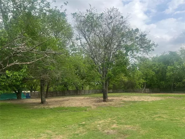 Anna, TX 75409,2301 Taylor Boulevard