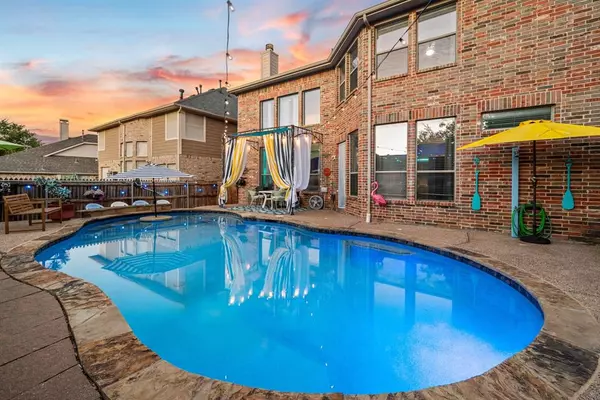 3917 Autumn Lane, Bedford, TX 76021