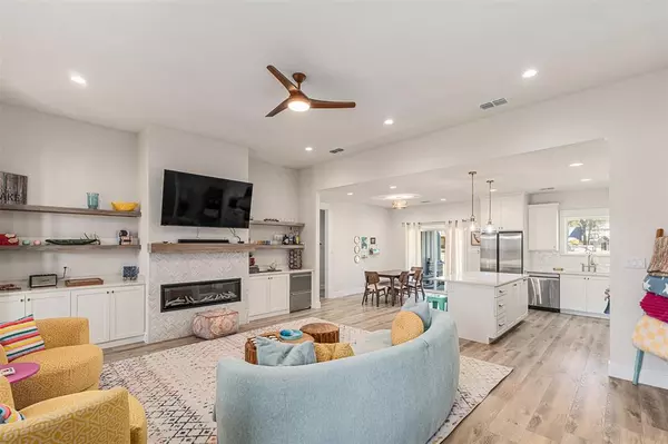 Mabank, TX 75143,721 Clubview Drive