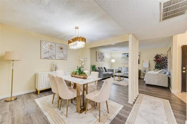 527 Towne House Lane, Richardson, TX 75081