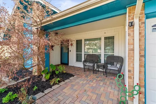 Bedford, TX 76021,3432 Vine Ridge