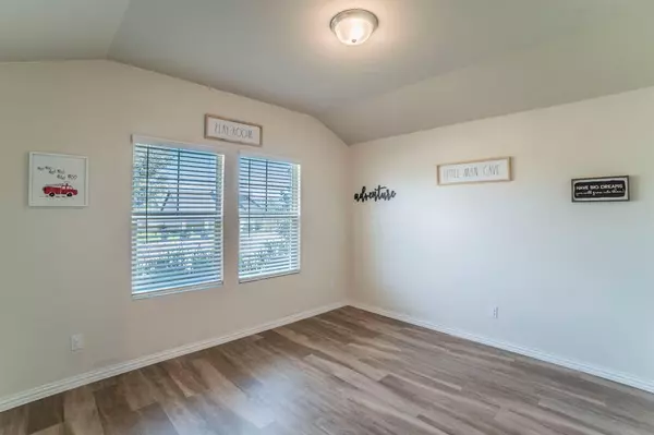 Fort Worth, TX 76179,6337 Copperhead Drive