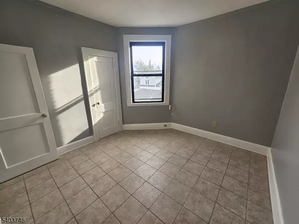 Clifton City, NJ 07013,155 Valley Rd