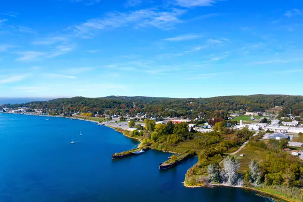 Frankfort, MI 49635,457 Lake