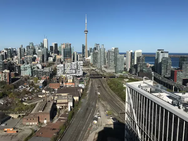 Toronto C01, ON M6K 1A2,50 Ordnance ST SE #3508