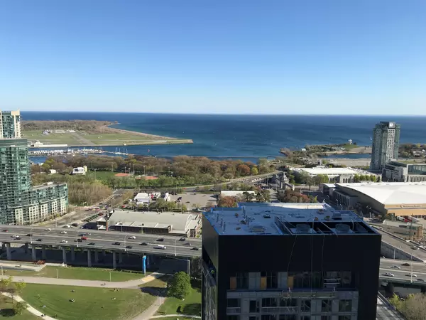 Toronto C01, ON M6K 1A2,50 Ordnance ST SE #3508