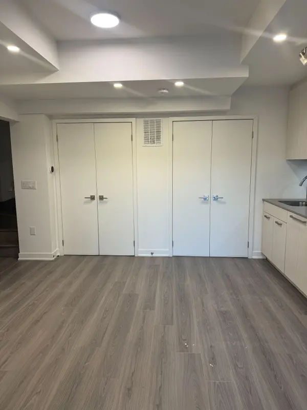 Toronto C13, ON M3A 0B5,65 Curlew DR #190