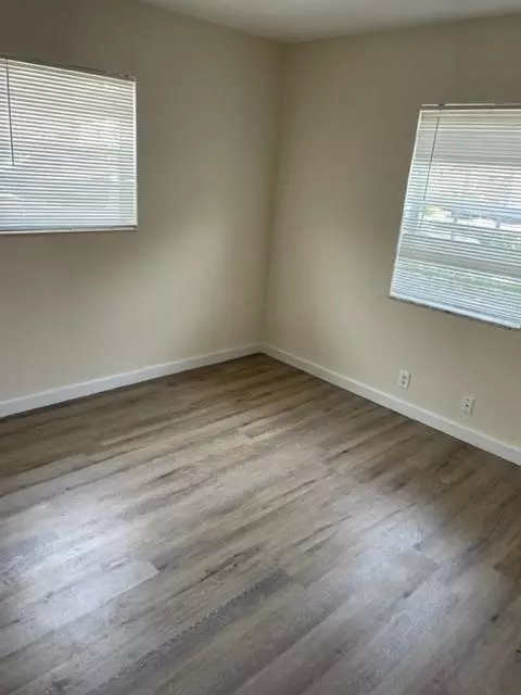 Coral Springs, FL 33065,8502 NW 35th St #1