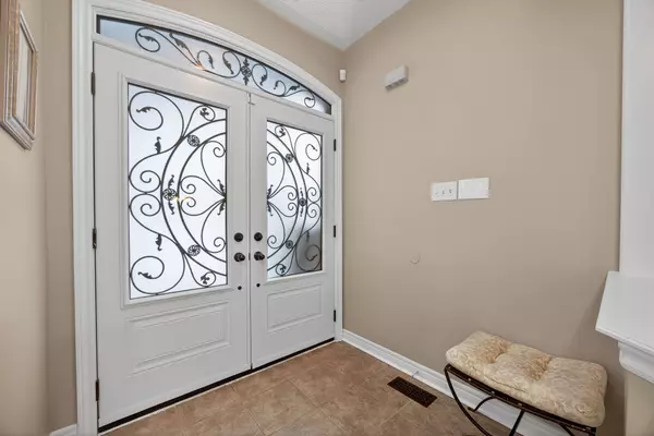 Richmond Hill, ON L4E 4S5,99 Barberry CRES