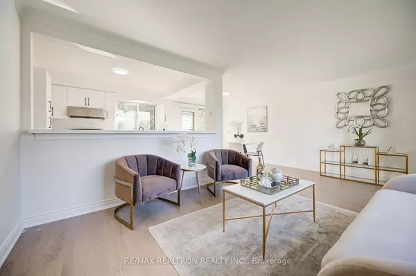 Richmond Hill, ON L4C 2E5,31 Sussex AVE