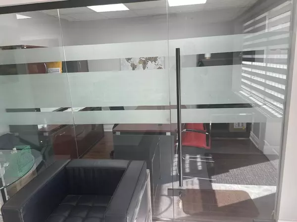 2500 Williams Pkwy E #12, Brampton, ON L6S 5M9