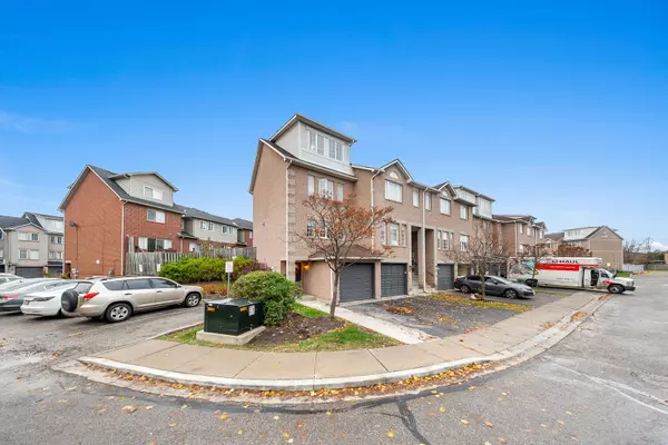 Brampton, ON L6X 4X6,19 Spadina RD