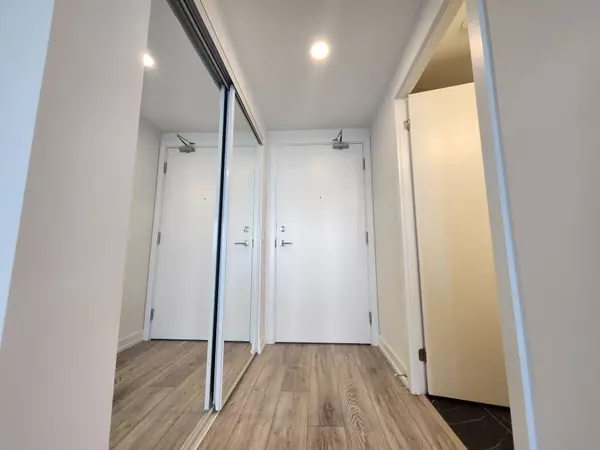 Toronto W05, ON M3K 0E4,1100 Sheppard AVE W #1223