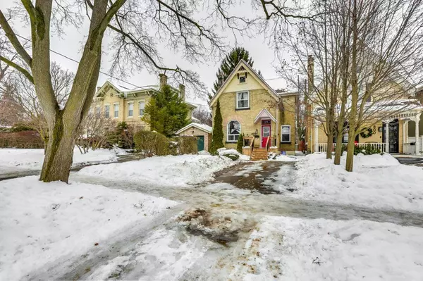 London East, ON N6A 3W4,802 Waterloo ST