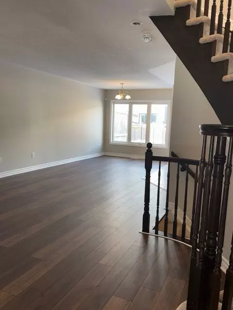 Kanata, ON K2T 0L1,29 Fallengale CRES W