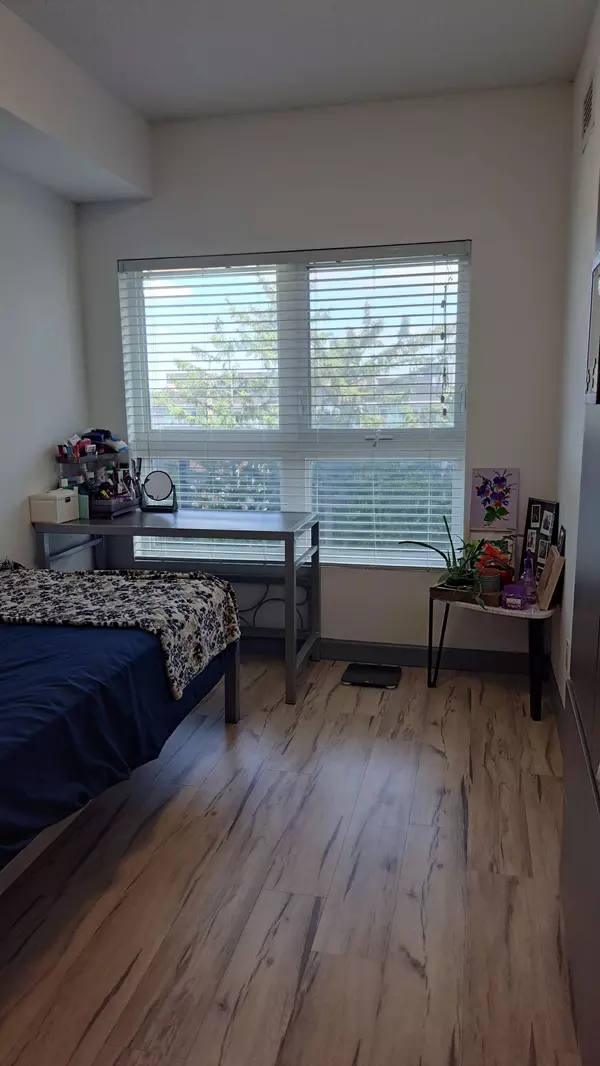 Waterloo, ON N2L 0H7,258B Sunview ST #282