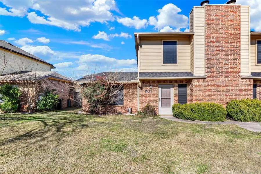 701 Wolftrap Drive, Denton, TX 76209