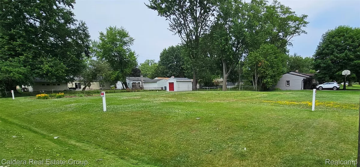 Plymouth, MI 48170,9011 Elmhurst AVE