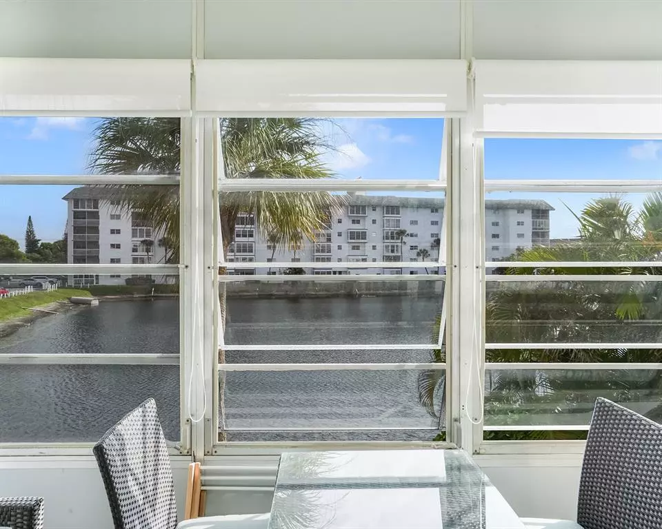 Lauderhill, FL 33313,4750 NW 22nd Ct #204