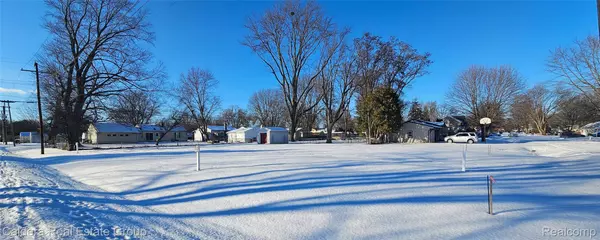 Plymouth, MI 48170,9011 Elmhurst AVE