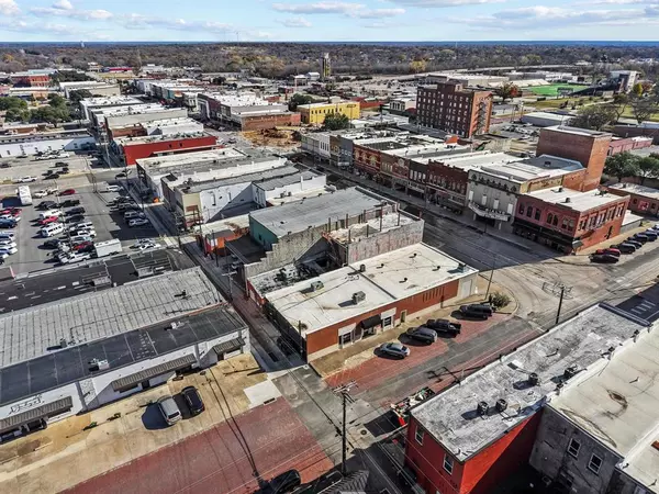 Denison, TX 75020,431 W Main Street