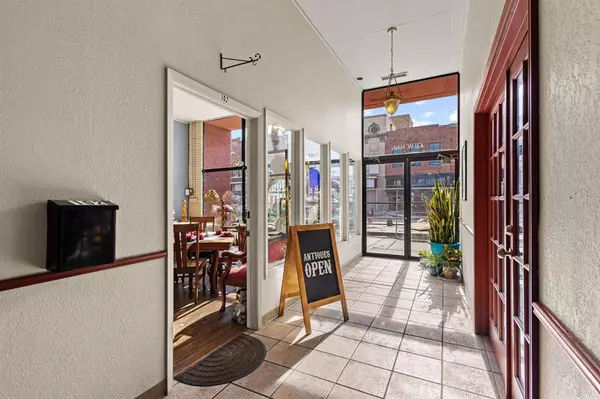 Denison, TX 75020,431 W Main Street