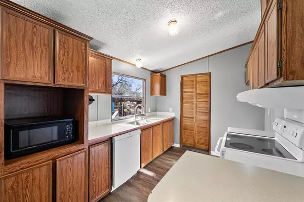 Mansfield, TX 76063,7634 Gibson Cemetery Road