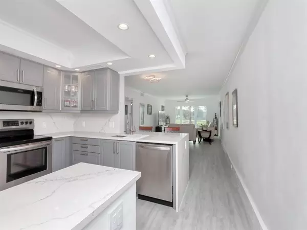 Coconut Creek, FL 33066,3004 Portofino Isle #B2