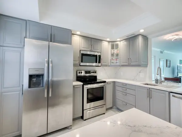 Coconut Creek, FL 33066,3004 Portofino Isle #B2