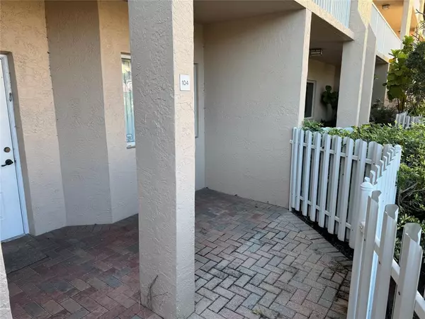 Fort Lauderdale, FL 33321,7755 Yardley Dr #104