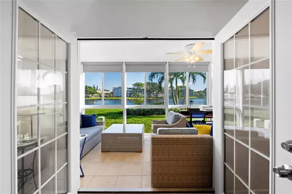 Deerfield Beach, FL 33442,1111 Cambridge E #1111