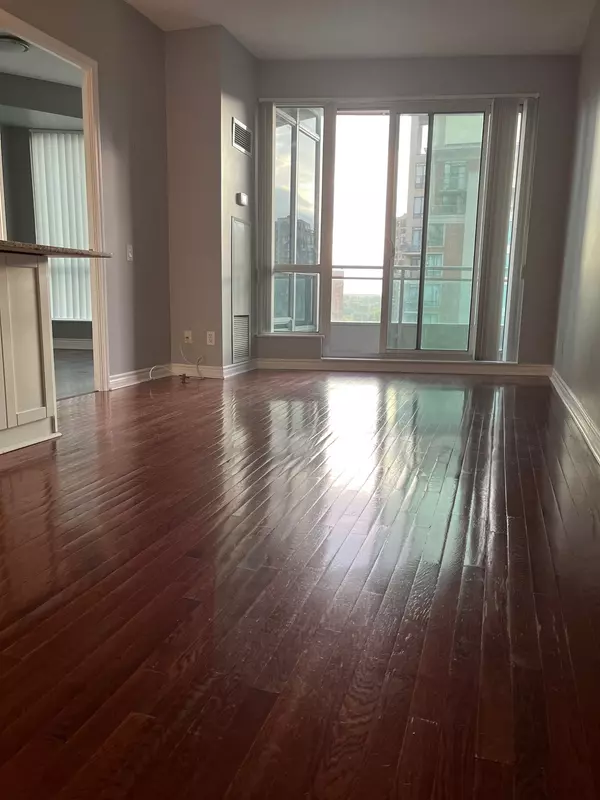 Toronto C14, ON M2N 7K3,60 Byng AVE #1012