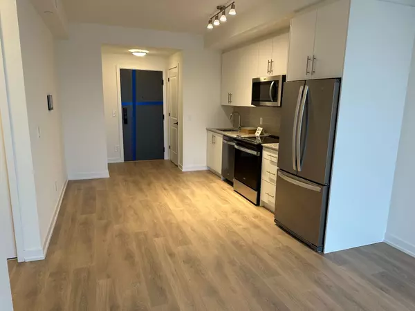 Oakville, ON L6H 7K4,345 Wheat Boom DR #910