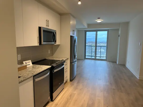 Oakville, ON L6H 7K4,345 Wheat Boom DR #910