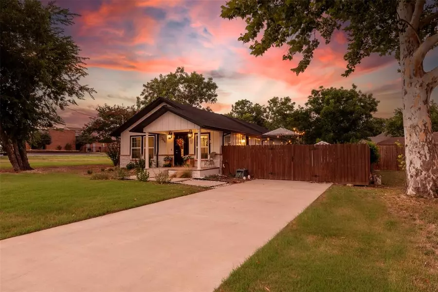 204 Main Street, Haslet, TX 76052