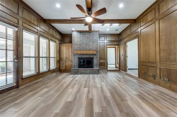 Grapevine, TX 76051,510 Dunn Court