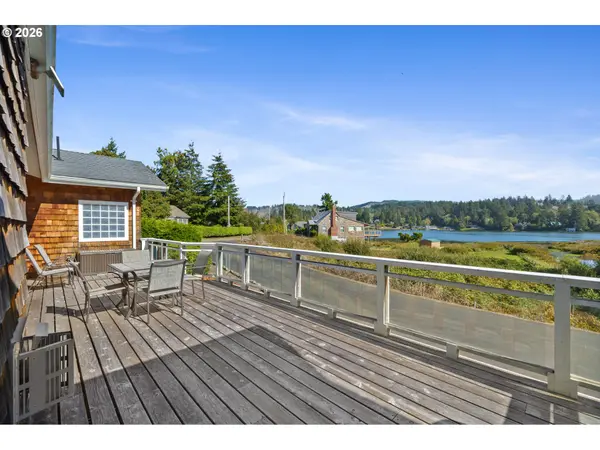 4612 NE I AVE, Neotsu, OR 97364