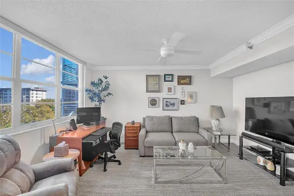 Pompano Beach, FL 33069,4015 W Palm Aire Dr #703