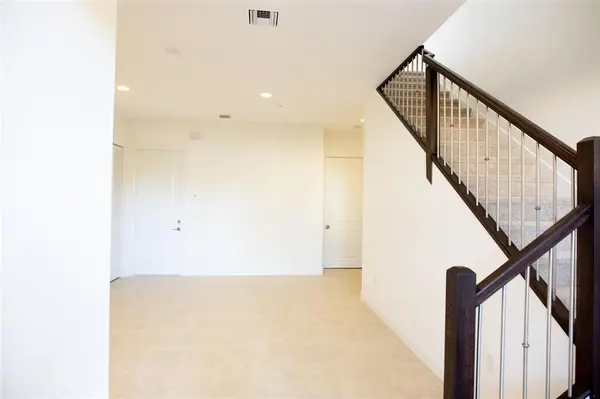 Pembroke Pines, FL 33028,1759 NW 124th Way #1759