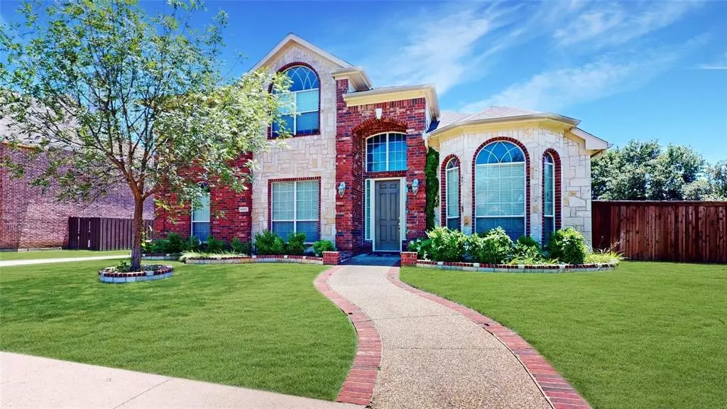 9301 Regal Oaks Drive, Mckinney, TX 75072