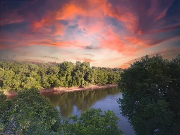 Granbury, TX 76049,9710 Bellechase Road