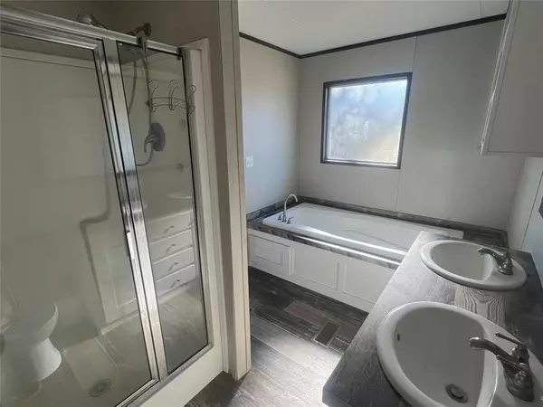 Nevada, TX 75173,5361 Cr-931