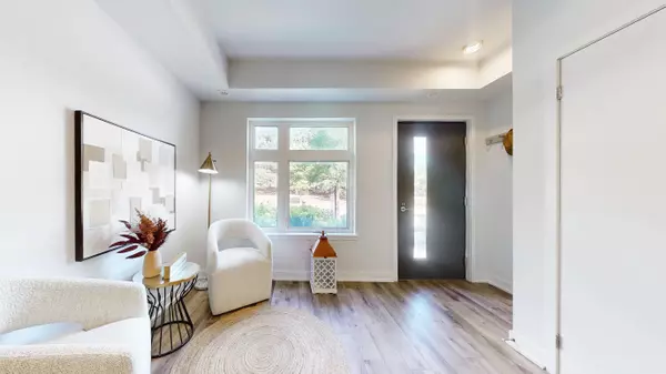 Toronto E05, ON M1W 0A7,20 Echo PT #131