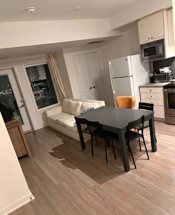 Toronto W05, ON M3K 0E3,155 Downsview Park BLVD #207