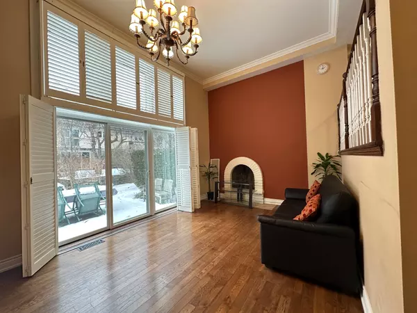 Toronto C12, ON M2L 1S9,81 Scenic Mill WAY