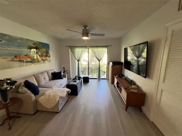 Boca Raton, FL 33486,825 NW 13TH #207