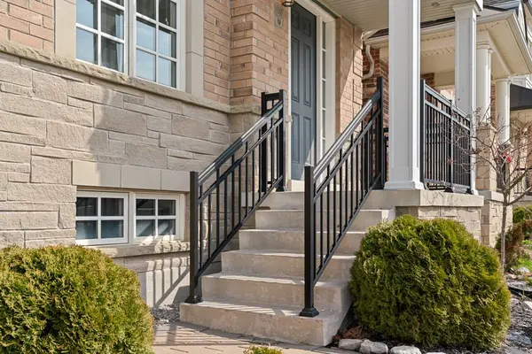 Richmond Hill, ON L4E 1E7,198 Paradelle DR