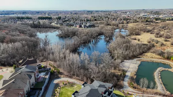 Richmond Hill, ON L4E 1E7,198 Paradelle DR